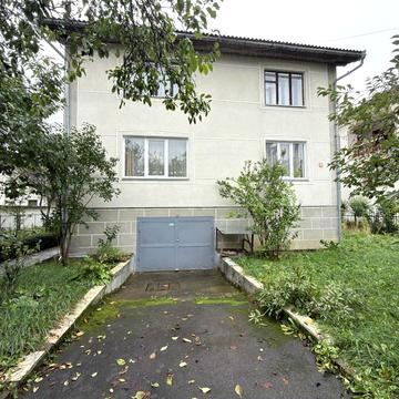 Незалежності 14