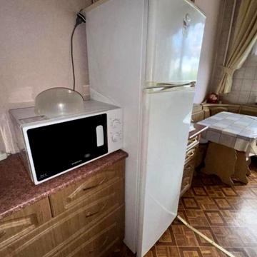 Продам 2 квартиру м.Студентческая Ак.Павлова 142