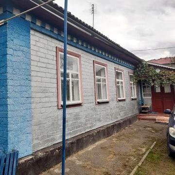 Продається будинок в цетрі с.Сунки за 10км від м.Сміла Черкаської обл.