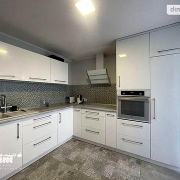 Продаж 3к Квартира Лепкого Богдана вулиця ЖК Садовый город