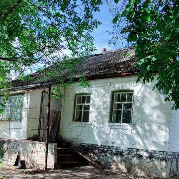 Продам цегляний будинок