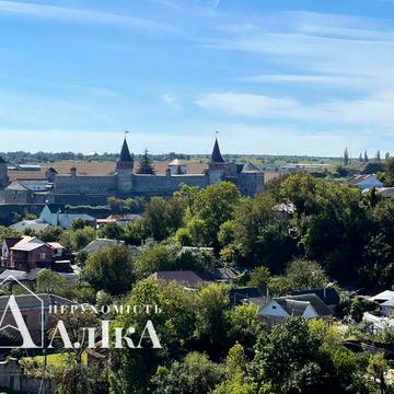 Продам 2-кімнатну квартиру з неймовірними видами на фортецю