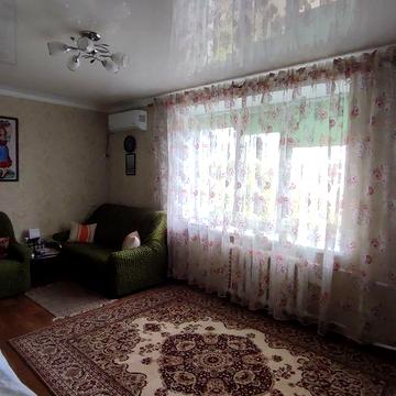 Продаж 2 кім кв в Новогуйвинську