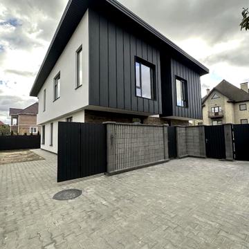 Янтарна вул.