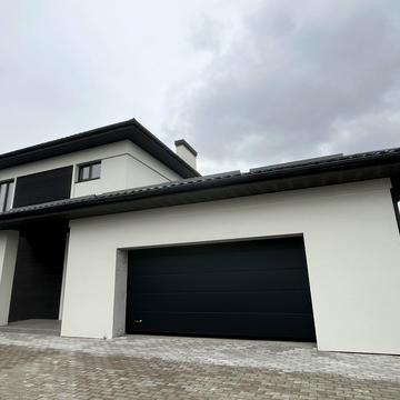 Кільцева вул.