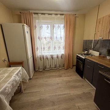 Академіка Заболотного вул., 47