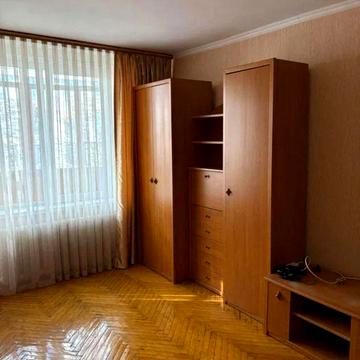 Любомира Гузара просп. (Космонавта Комарова), 17-А