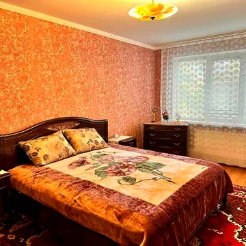 Здам 3х кімнатну квартиру в центрі