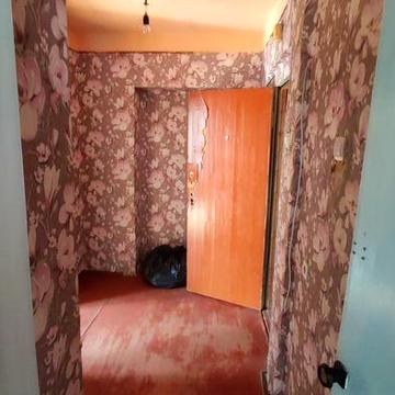 Продам 1 ком кв .центр