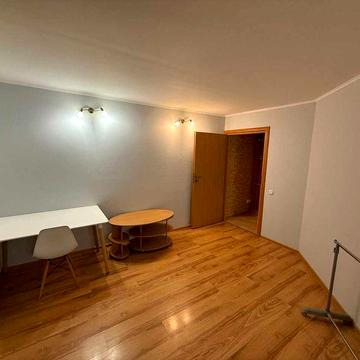 Оренда 2к- квартира 65М2 в старій Боярці з генератором та паркомісцем!