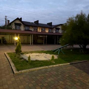 Оренда 2к- квартира 65М2 в старій Боярці з генератором та паркомісцем!