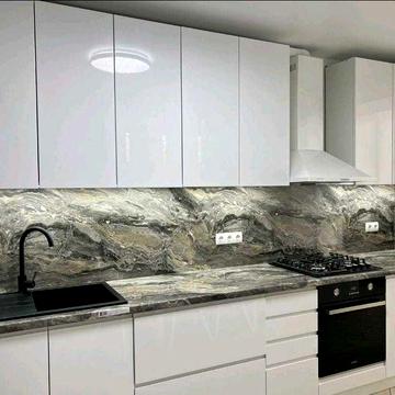 Простора 2-кімнатна квартира, у престижному районі Аркадія