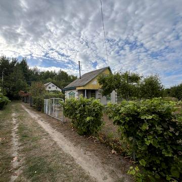 Дачний участок з будинком біля с. Хвилівка