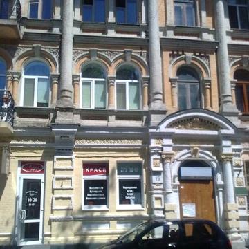 Рейтарська вул., 16