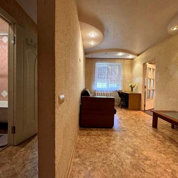 Олександра Поля просп. (Кірова), 107-В