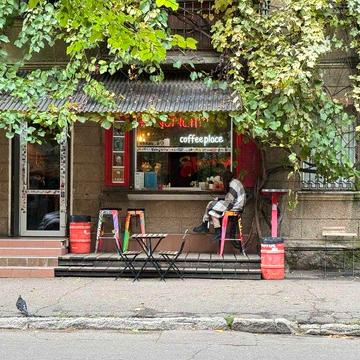 Квартира поруч з морем, в яку має смисл вкладати гроші!