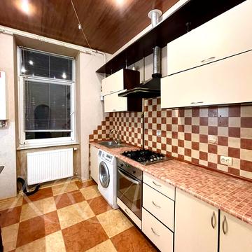 Жовківська вул. (Декабристів), 14