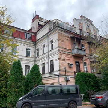 Велика Житомирська вул., 4-В