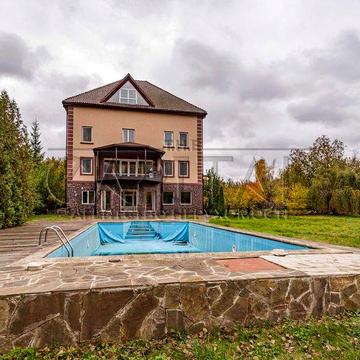 Будинок  Дачна  Дмитрівка Басейн Ліс