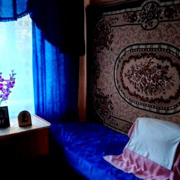 Продам 4-кімнатну квартиру з гаражем у м. Шахтарськ (Першотравенськ)