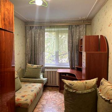 Продам 2 кім .квартиру на Зарічному.