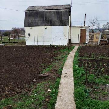 Продам дачу со всеми удобствами.