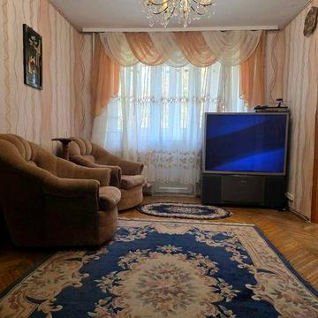 Здаю двокімнатну квартиру ПТЗ вул. Театральна відмінний стан