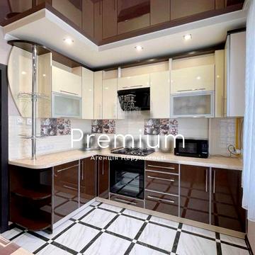 Квартира на Героїв України