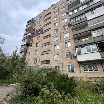 Продам Трехкомнатную квартиру на Юбилейной ул.Содружества.