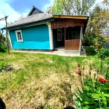 Будинок у селі Івонівка