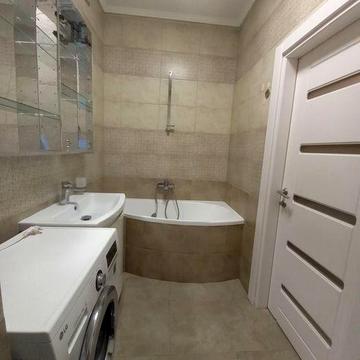Продам 1 кімнатну «новобудову» в центральній частині міста