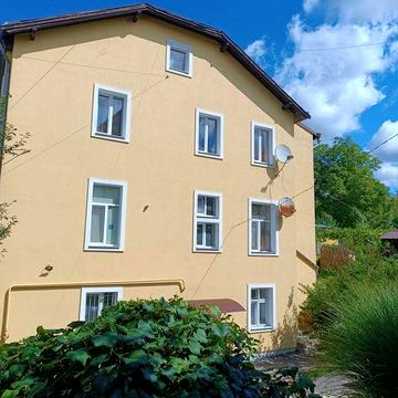 Продаж 2 кімнатної квартири в центрі