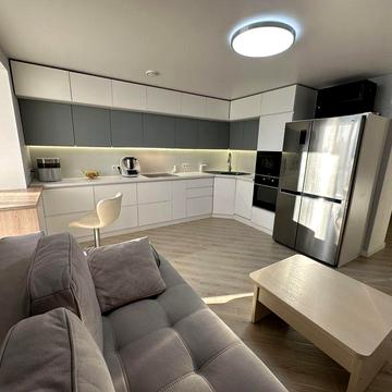 Продаж 3 кімнатної євро квартири Академмістечко з ремонтом без комісії