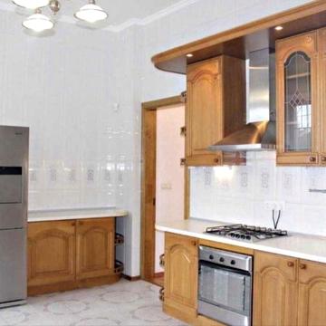Без %. Оренда будинку поруч з метро Сирець. Генератор. Підвал. .