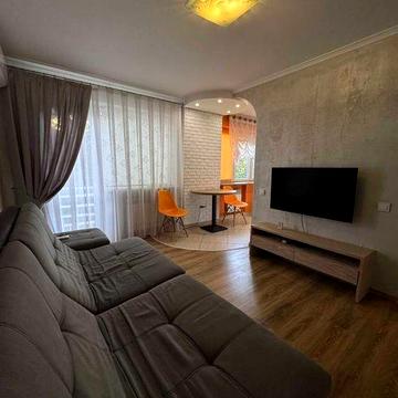 Здається 2 квартира по вулиці Головній (біля готелю Буковина)