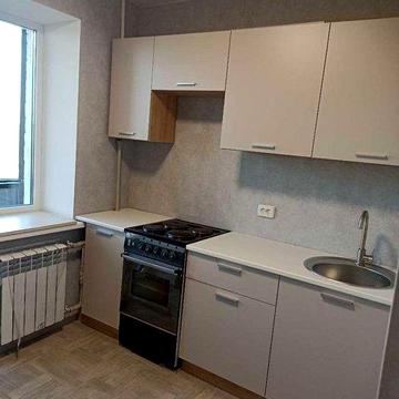 Продаж 1-кімнатної квартири, м/р  Космос