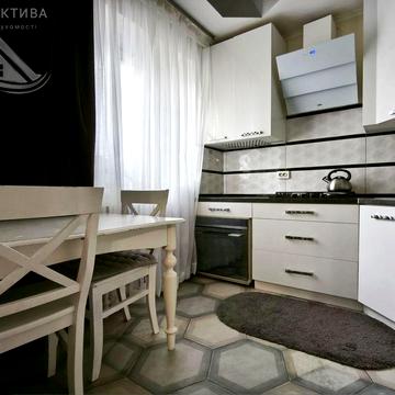 ЄВідновлення* 3-к. квартира з капремонтом та автономним опаленням