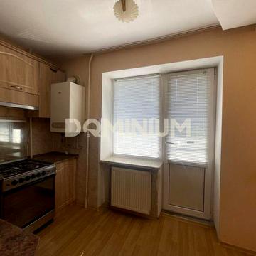 Продається однокімнатна квартира в місті Хуст