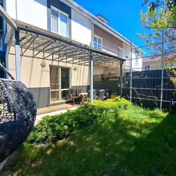 Озерна вул.