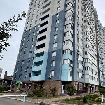 Рональда Рейгана вул., 40