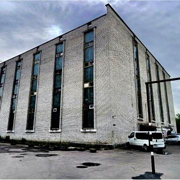 Тернопільська вул., 17