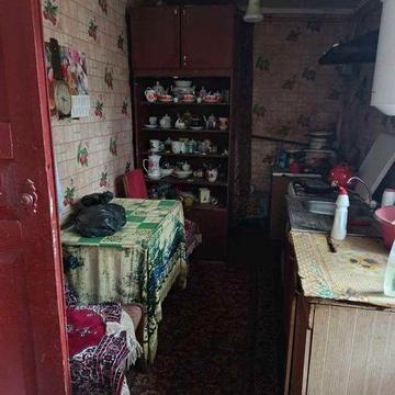 Здам в оренду половину будинку