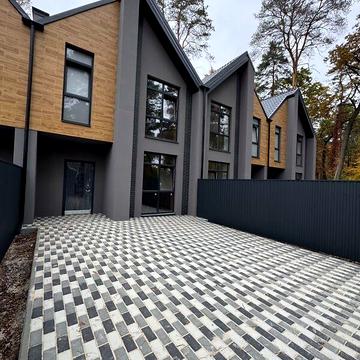 Продаж 4к Дім Сілезька (Рози Люксембург) вулиця