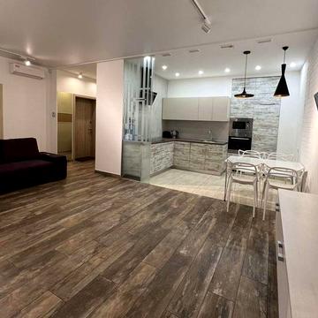 Продам 3к. квартиру, ул. Рогалёва 20а, Крутогорный спуск, Центр