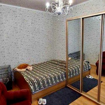 Двухкомнатная квартира в центре города .