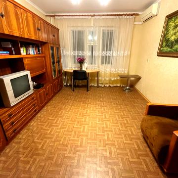 Вишняківська вул., 7-Б