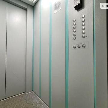 Продаж 2к Квартира Перемоги проспект