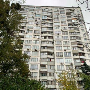 Продам 1к. квартиру вул. Шалімова (Героів Севастополя) 33.