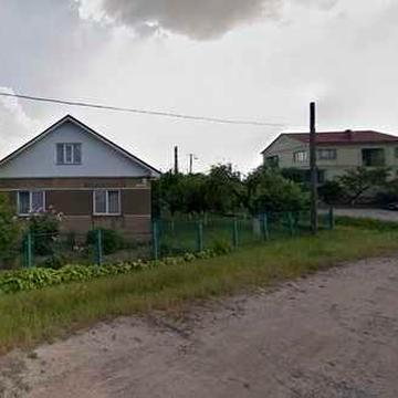 Будинок з кутовою ділянкою 0,12 га в р-ні ринку "Краснодонців"