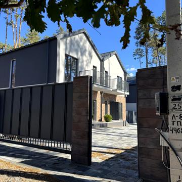 Красовський, 16